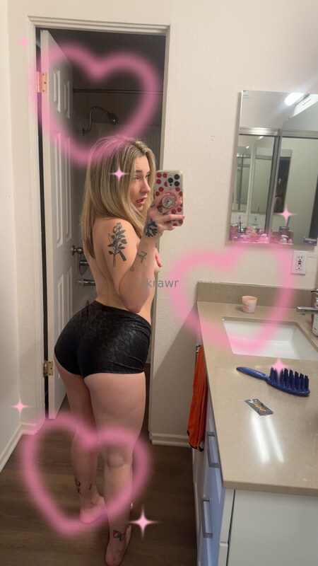 Brooklyn Dunn nude photo 9