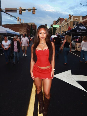 @brooklynguyen nude photo 2
