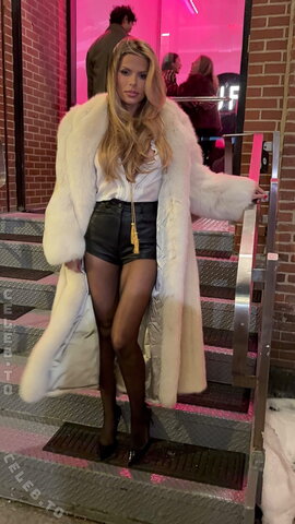 Brooks Nader nude photo 69