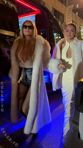 Brooks Nader nude photo 78