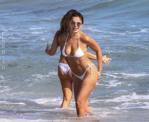 Brooks Nader nude photo 149