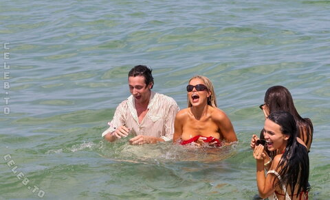 Brooks Nader - at the Sports Illustrated Swimsuit Beach Club held at W South Beach #boobslip