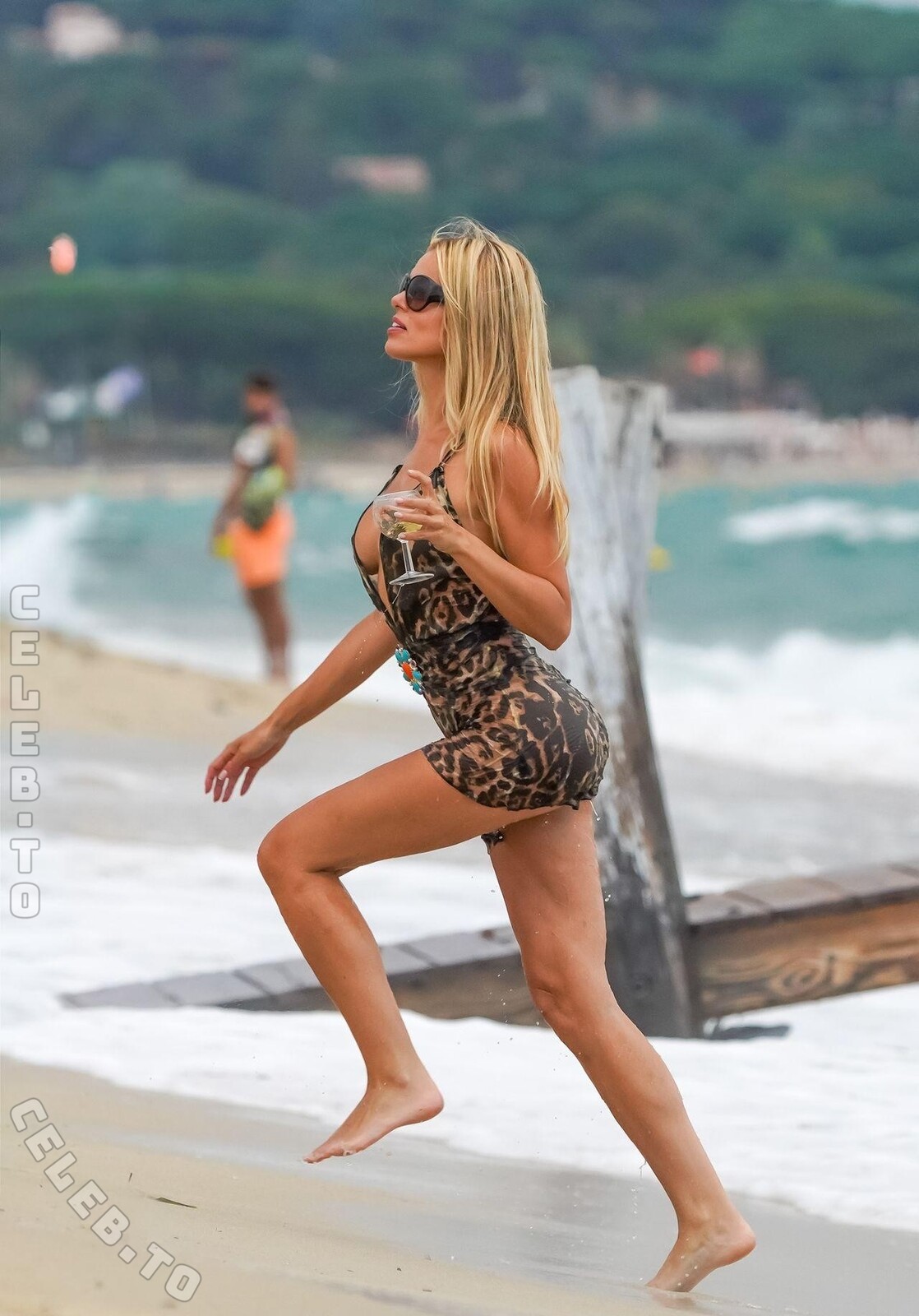 Brooks Nader nude photo 14