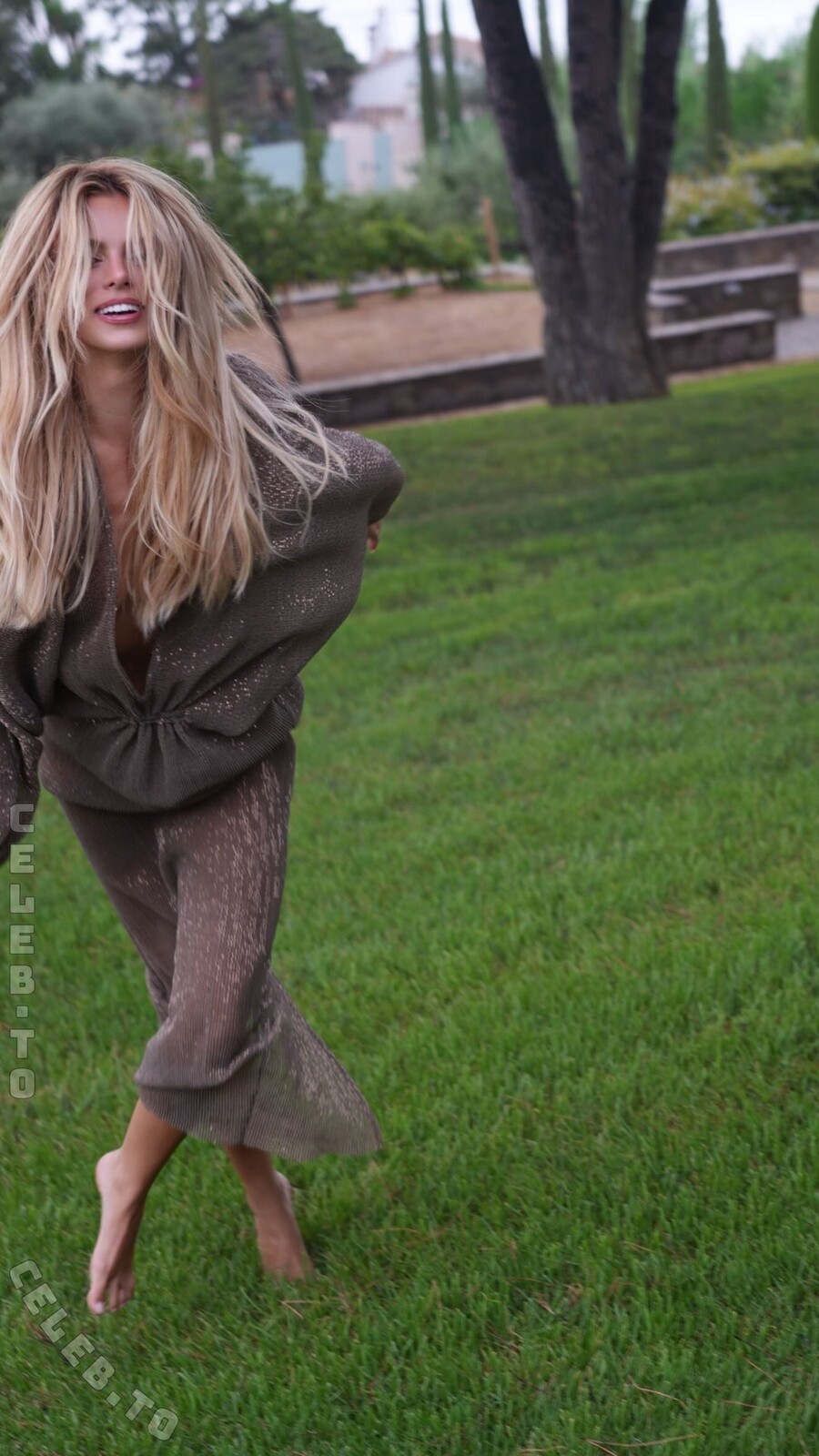 Brooks Nader nude photo 3
