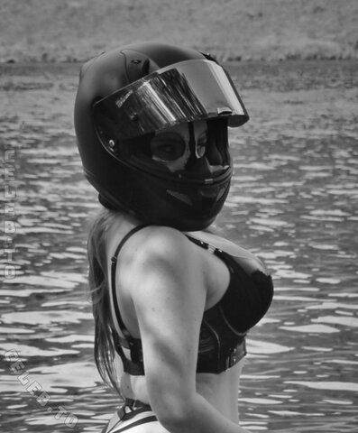 bruchpilotin_ nude photo 6