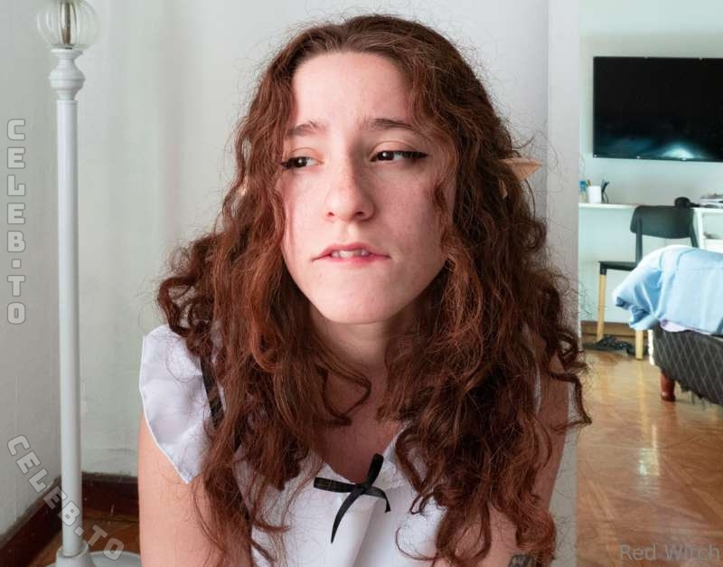 brujita.roja nude photo 1