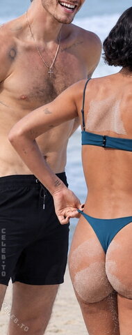 Bruna Marquezine photo 4