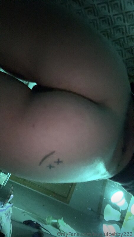 Bugjuicebby222 nude photo 3