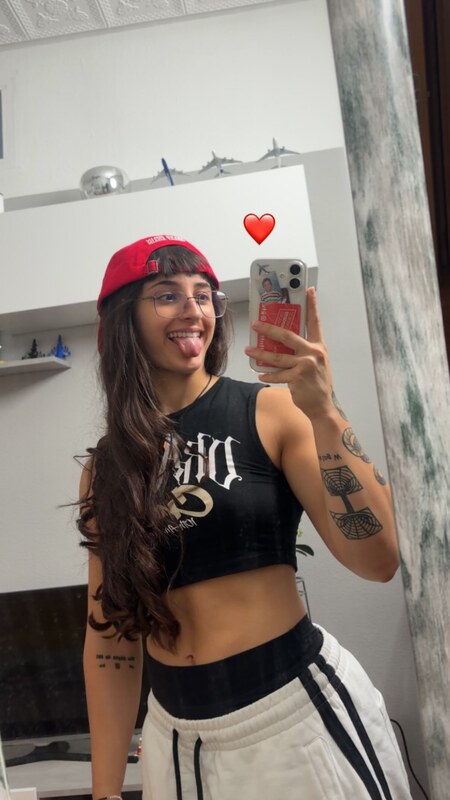 Bulkycriiss nude photo 2