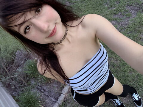 Bunimilk Hot (6 photos)