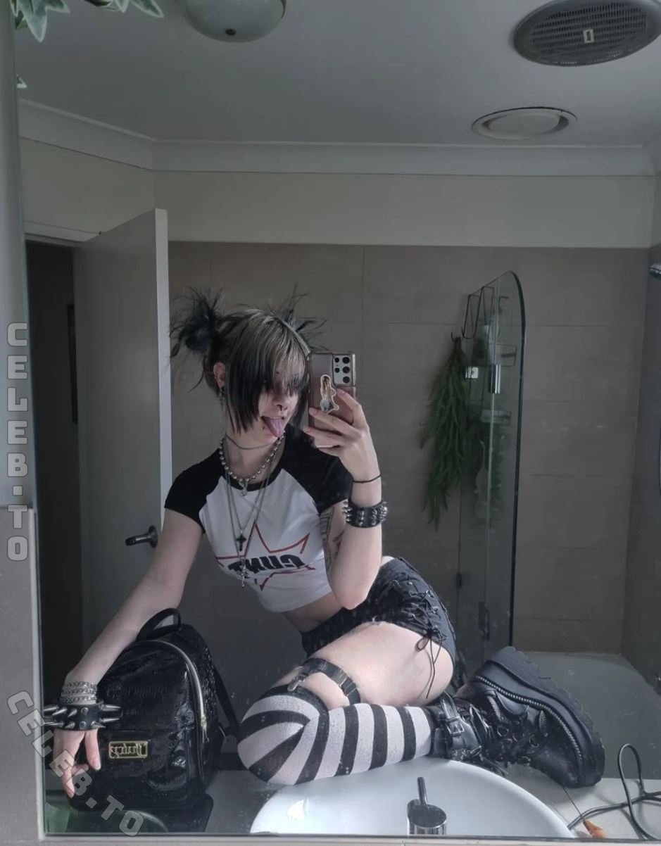 Bunni_brain nude photo 5