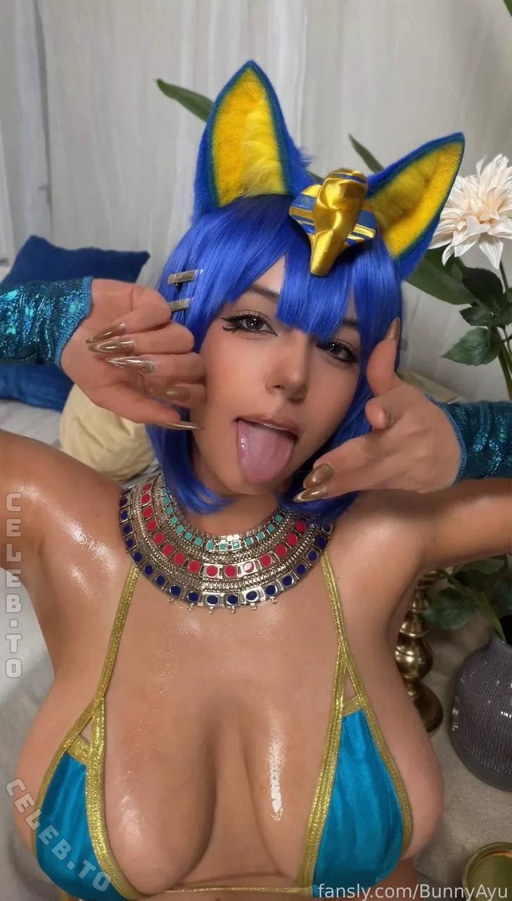 BunnyAyumi nude photo 7