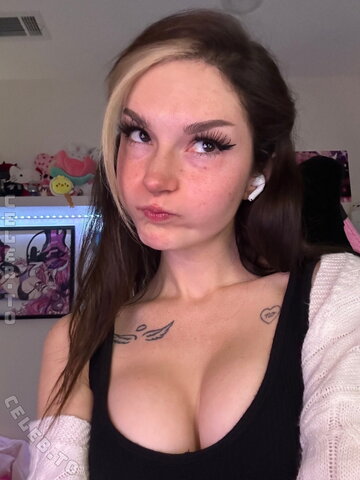 Busy B Asmr nude photo 1743