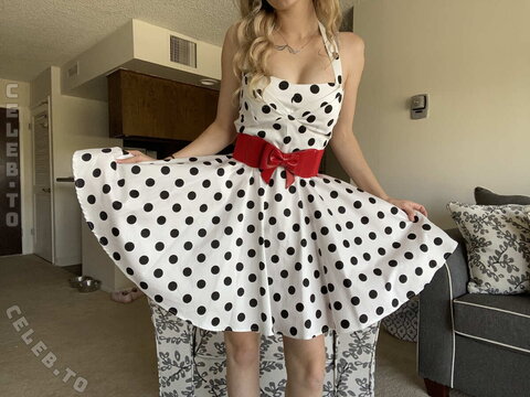 Busy B Asmr nude photo 1608