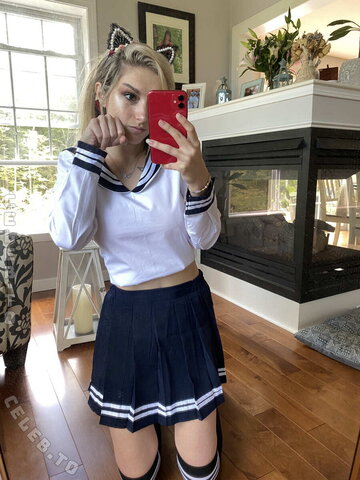 Busy B Asmr nude photo 1594