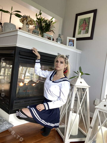 Busy B Asmr photo 3