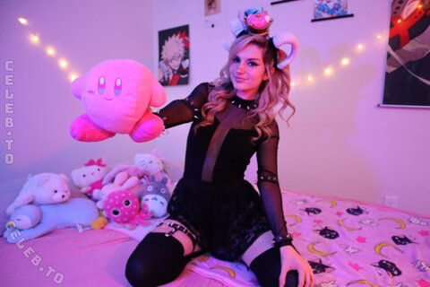 Busy B Asmr nude photo 1546