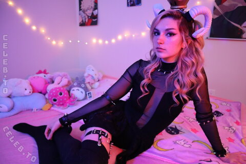 Busy B Asmr nude photo 1531