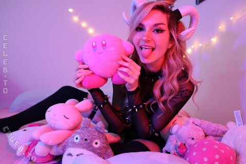 Busy B Asmr nude photo 1506