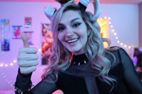 Busy B Asmr nude photo 1478