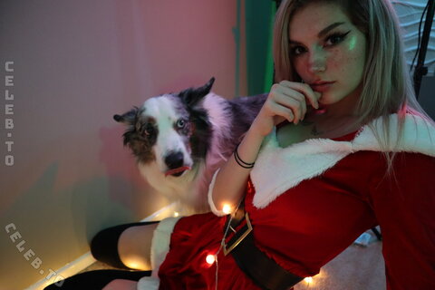 Busy B Asmr photo 2