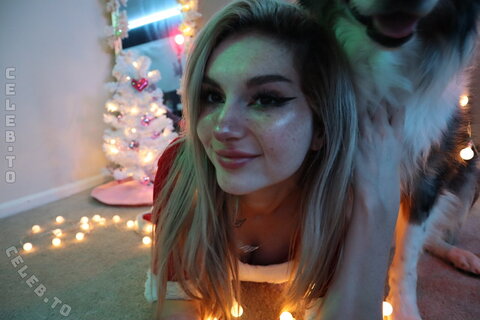 Busy B Asmr nude photo 1461