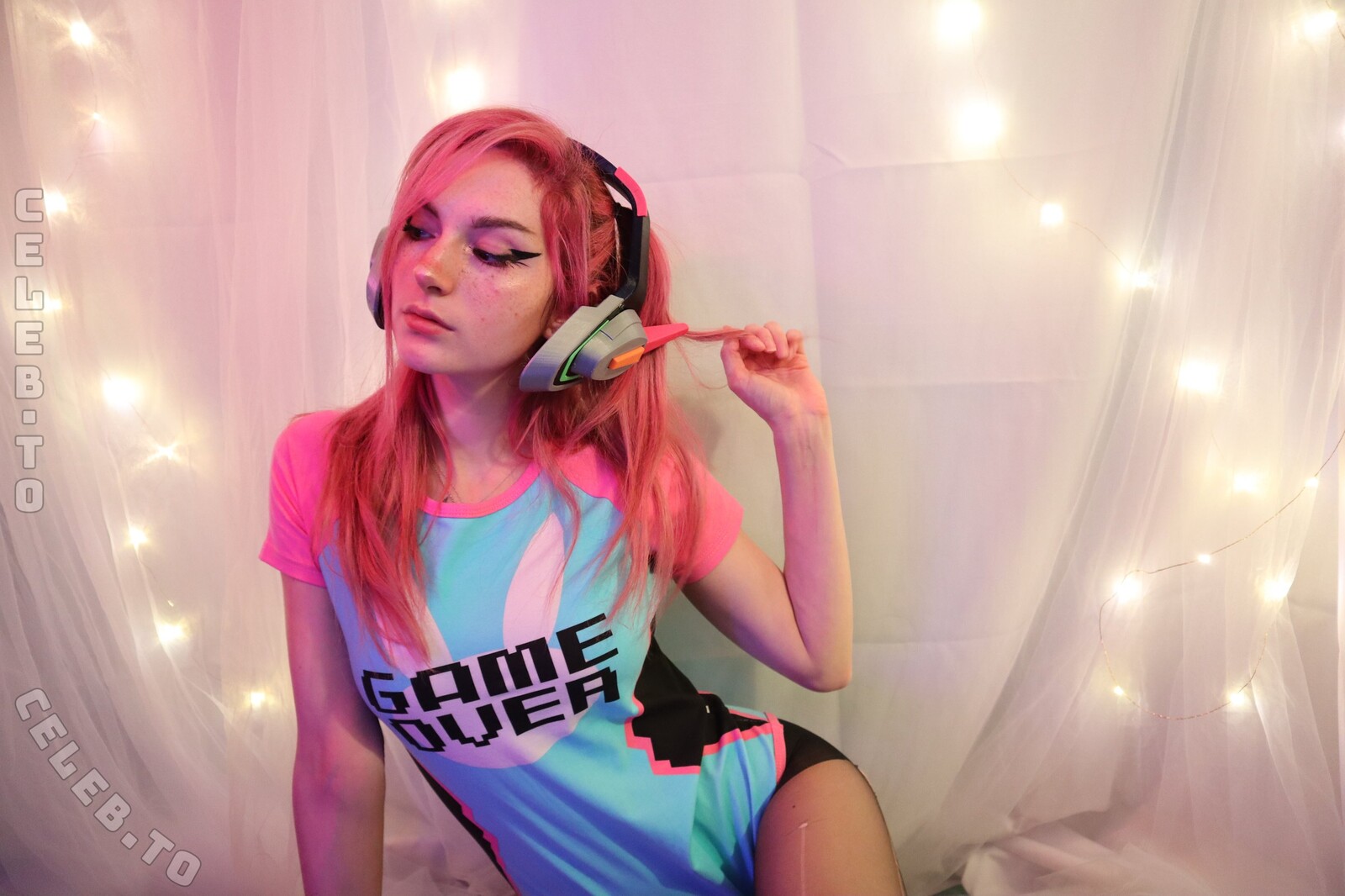 Busy B Asmr nude photo 2