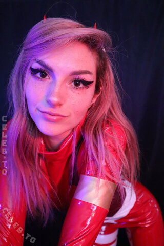 Busy B Asmr nude photo 1343