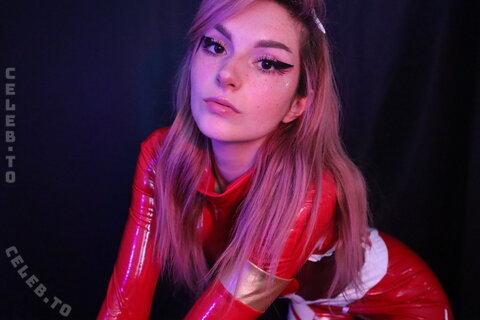 Busy B Asmr nude photo 1339