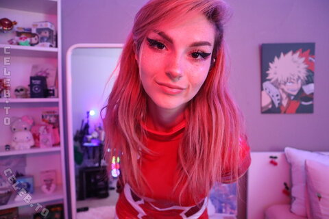 Busy B Asmr nude photo 1112