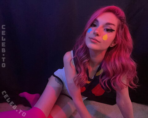 Busy B Asmr nude photo 1078