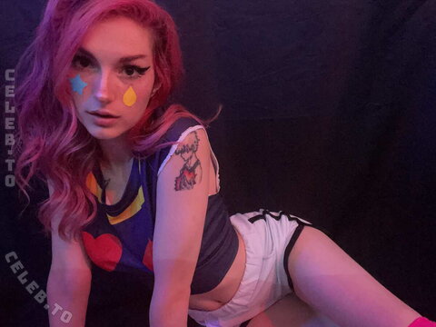 Busy B Asmr nude photo 1076