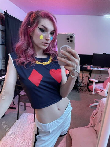 Busy B Asmr nude photo 1068