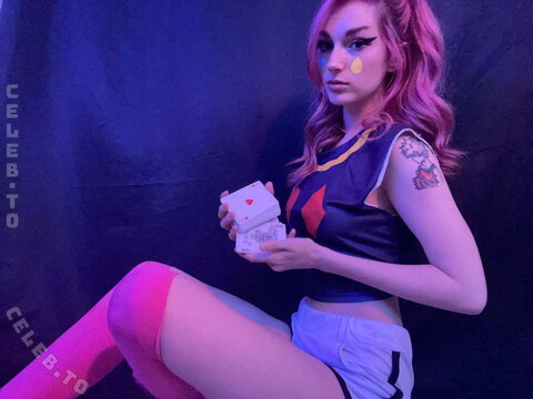 Busy B Asmr nude photo 1053