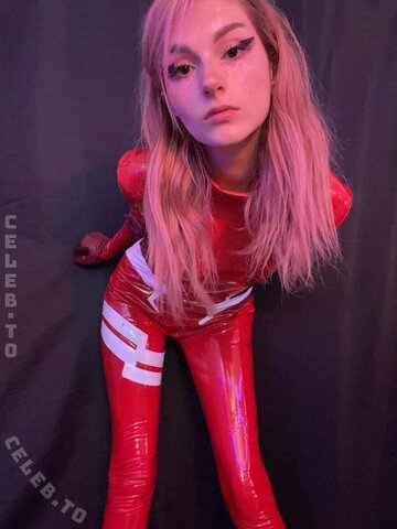 Busy B Asmr nude photo 23