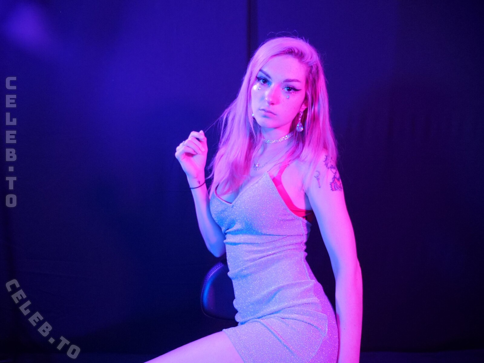 Busy B Asmr nude photo 6