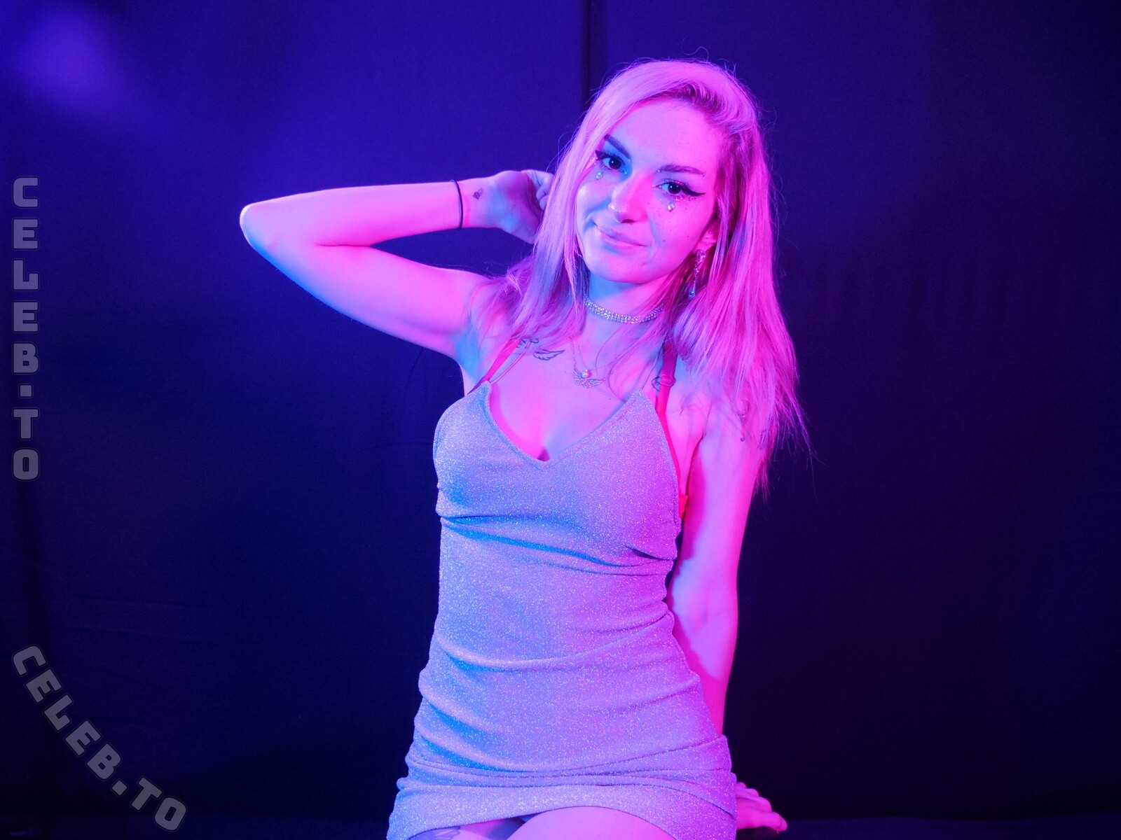 Busy B Asmr nude photo 7
