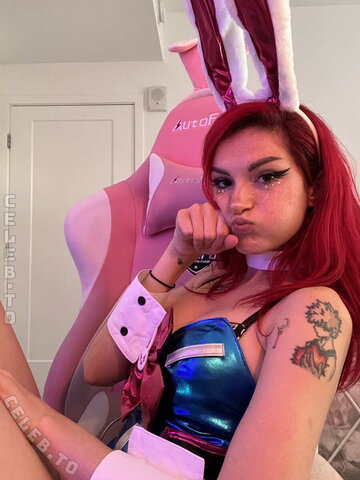 Busy B Asmr nude photo 617