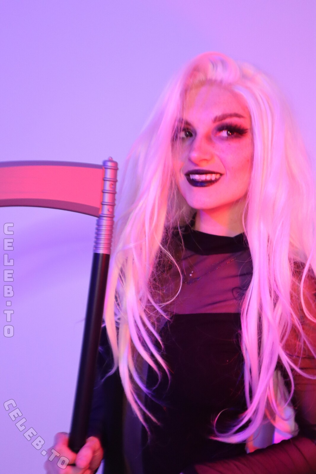 Busy B Asmr nude photo 2