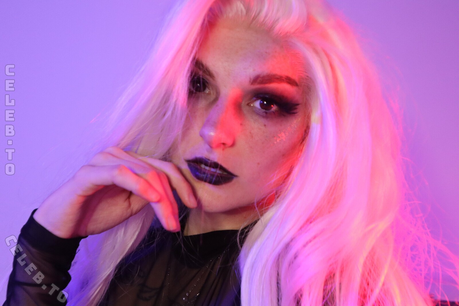Busy B Asmr nude photo 5