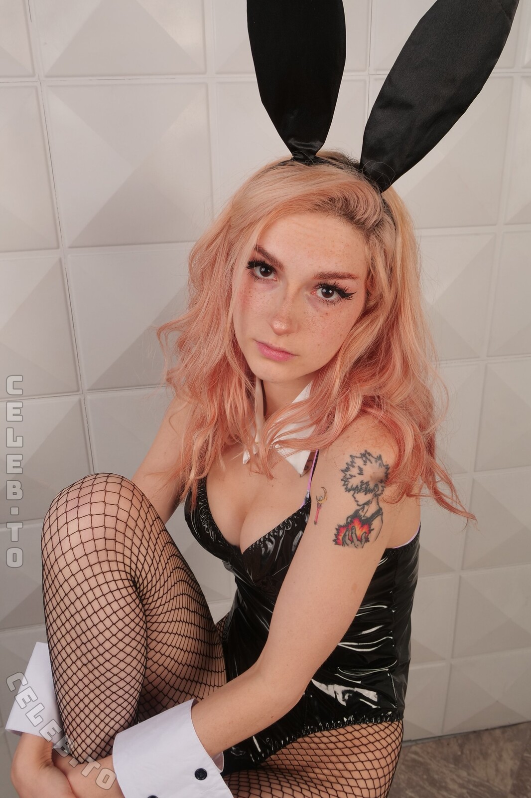Busy B Asmr nude photo 15
