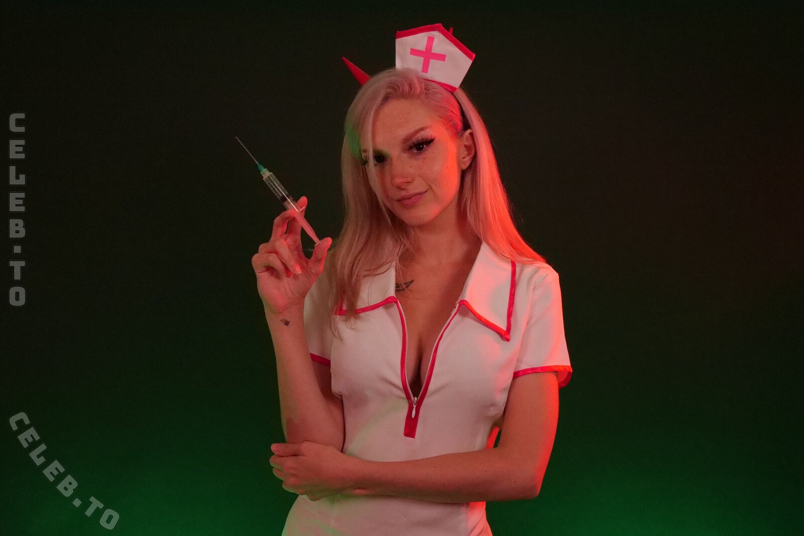 Busy B Asmr nude photo 2