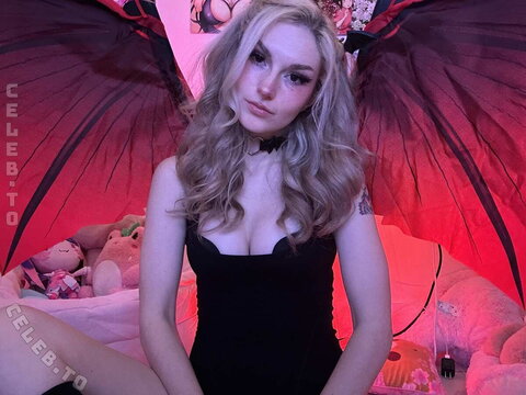 Busy B Asmr nude photo 1485