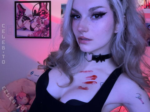 Busy B Asmr nude photo 1443