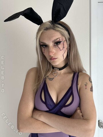 Busy B Asmr nude photo 1374