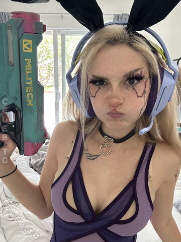 Busy B Asmr nude photo 1361