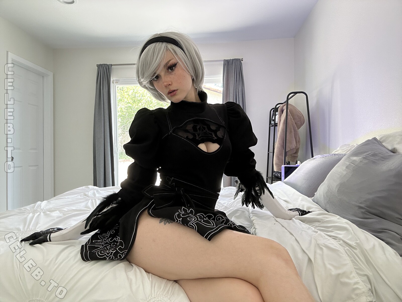 Busy B Asmr nude photo 11