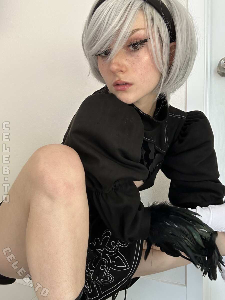 Busy B Asmr nude photo 32