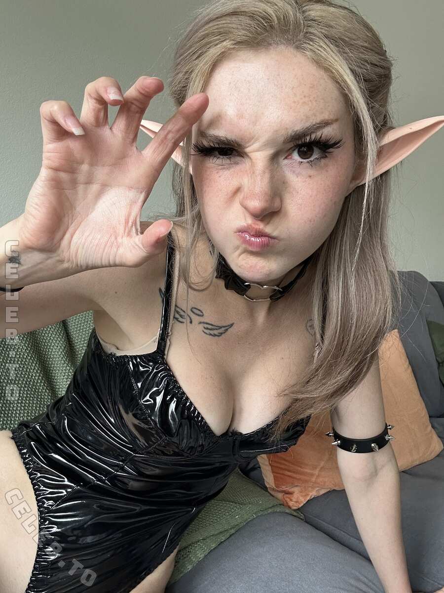 Busy B Asmr nude photo 17