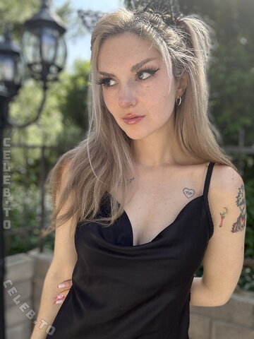 Busy B Asmr nude photo 1140